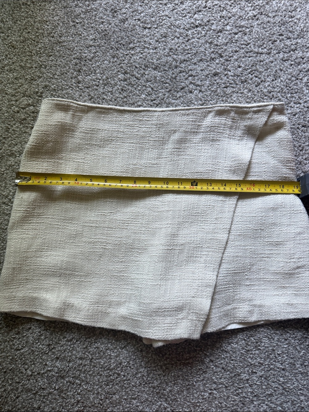 Abercrombie & Fitch Cream Tweed Wrap Skort High Waisted Tailored Shorts Size L - Picture 8 of 8